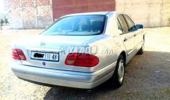 Mercedes-Benz Classe E Occasion 1996 Diesel 292000Km Nador #58431 full