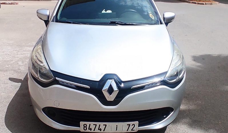 Renault Clio Occasion 2014 Diesel 180000Km Temara #102799 plein