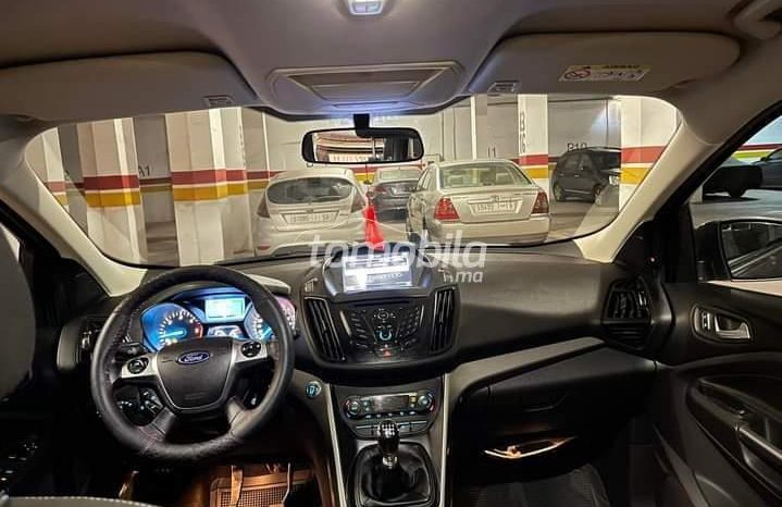 Ford Kuga  2015 Diesel 88000Km Dakhla #107805 plein